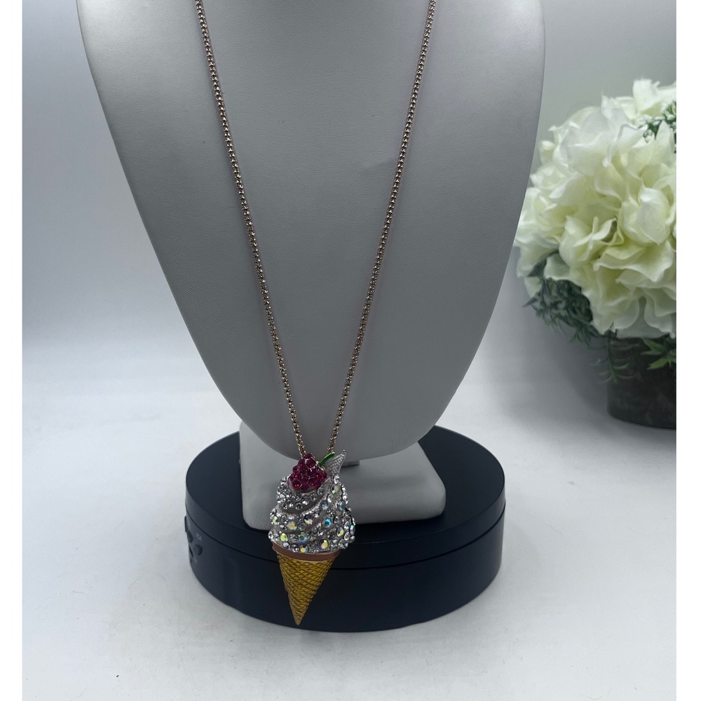 Betsey Johnson Rhinestone Strawberry Ice Cream Sweet Treat Pendant Necklace New